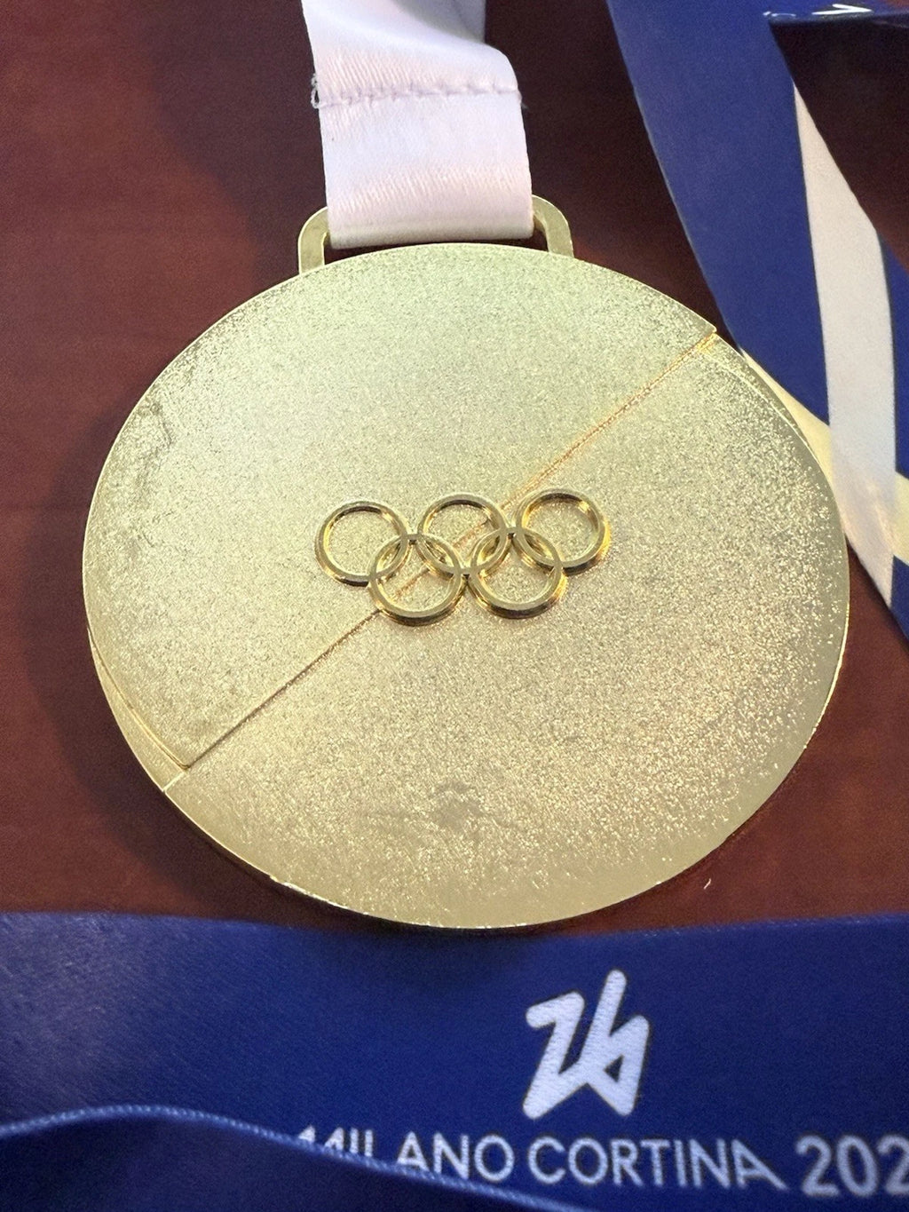 2026 Milano Cortina Winter Olympics Gold Medal Souvenir - FREE SHIPPING